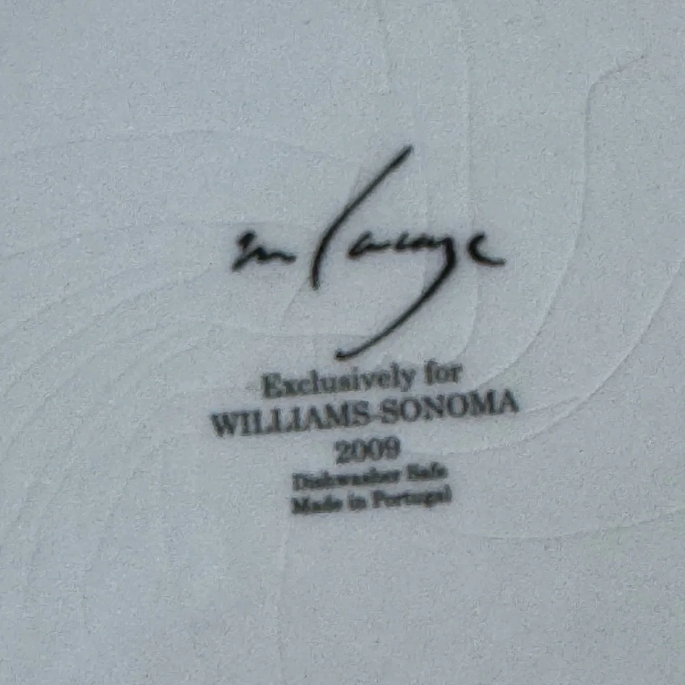 Williams Sonoma Signature Plate